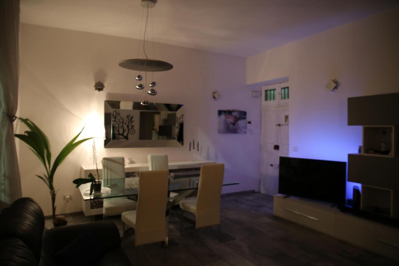Alloggio Incantevole In Trastevere Rzym Zewnętrze zdjęcie